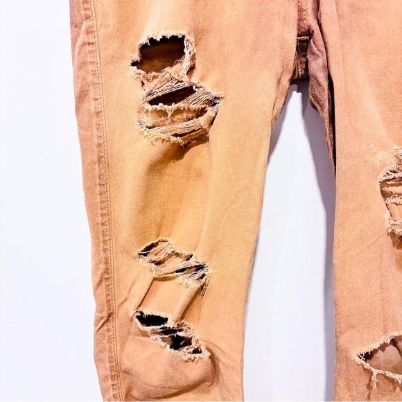 GUESS Distressed taupe jeans, narrow leg - Picture 6 of 13